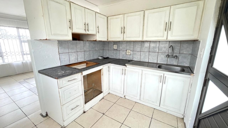 2 Bedroom Property for Sale in Haven Hills Eastern Cape